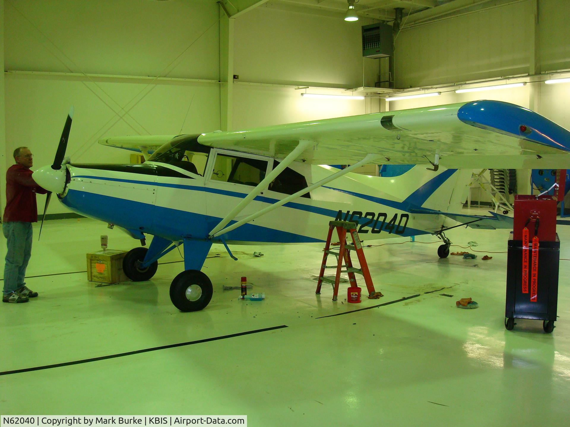 N62040, 1975 Maule M-5-210C Strata Rocket C/N 6073C, getting a new shine on !