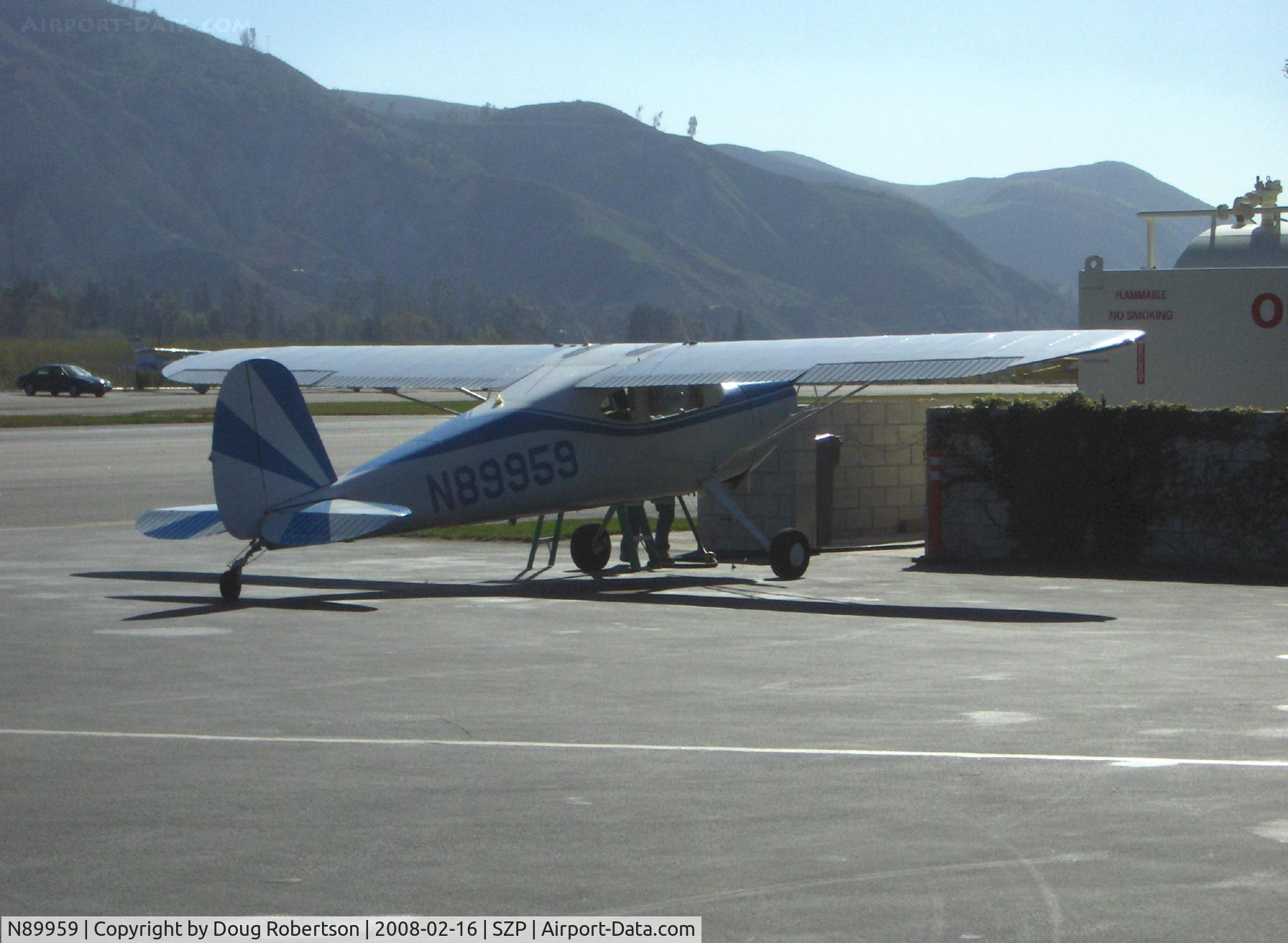 N89959, 1946 Cessna 140 C/N 9011, 1946 Cessna 140, Continental O-200 100 Hp upgrade, refueling