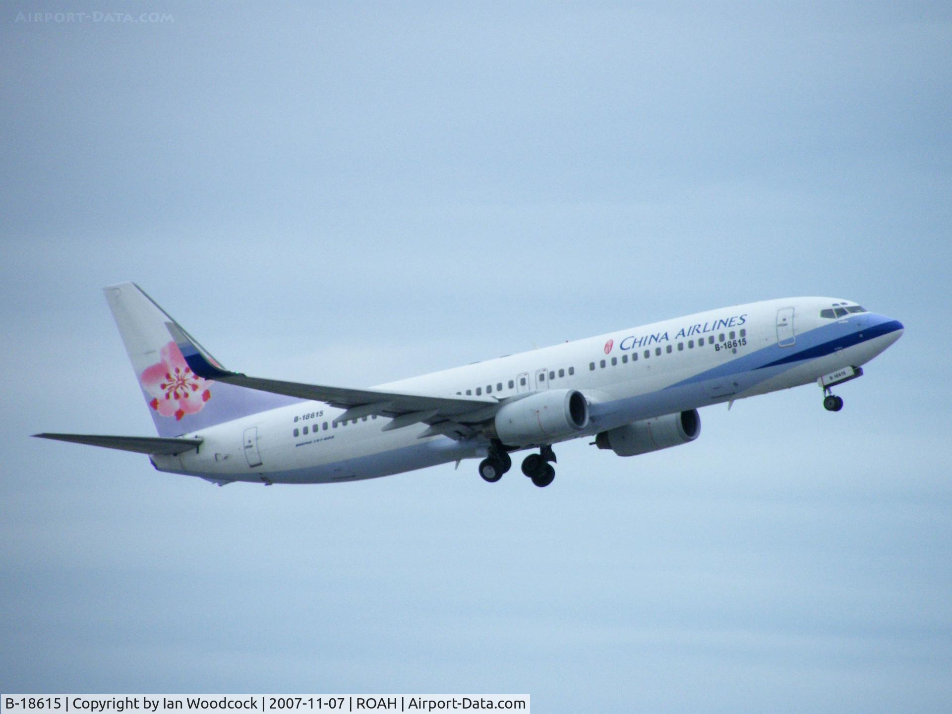 B-18615, Boeing 737-809 C/N 30174, Boeing 737-809/China Airlines/Naha