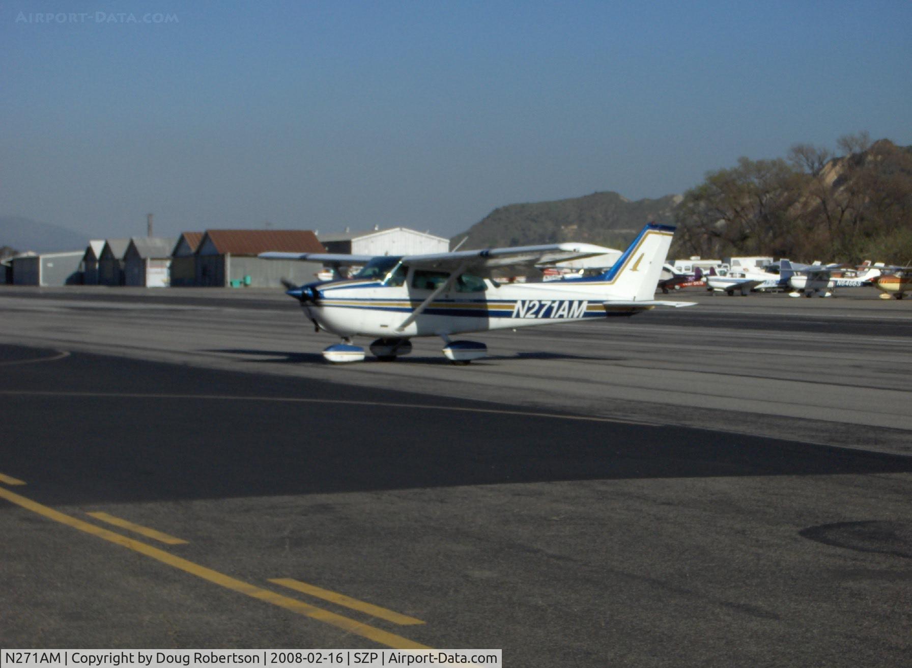 N271AM, 1973 Cessna 172M C/N 17262510, 1973 Cessna 172M, Lycoming O-320-E2D 150 Hp, taxi off Rwy 22