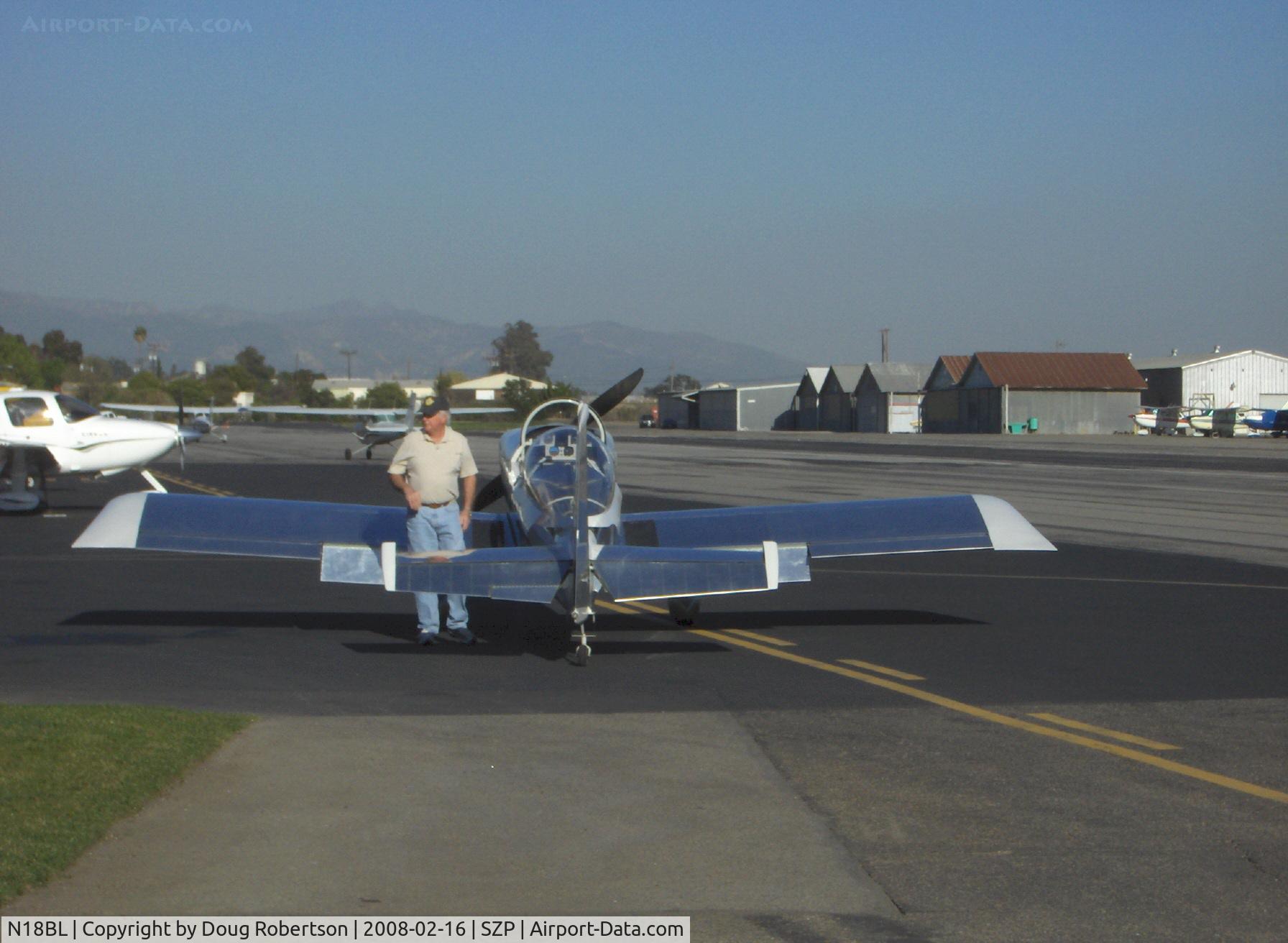 N18BL, 2007 Vans RV-8 C/N 82170, 2007 Bertz VAN's RV-8, Lycoming IO-360 180 Hp, flaps extended, after refueling