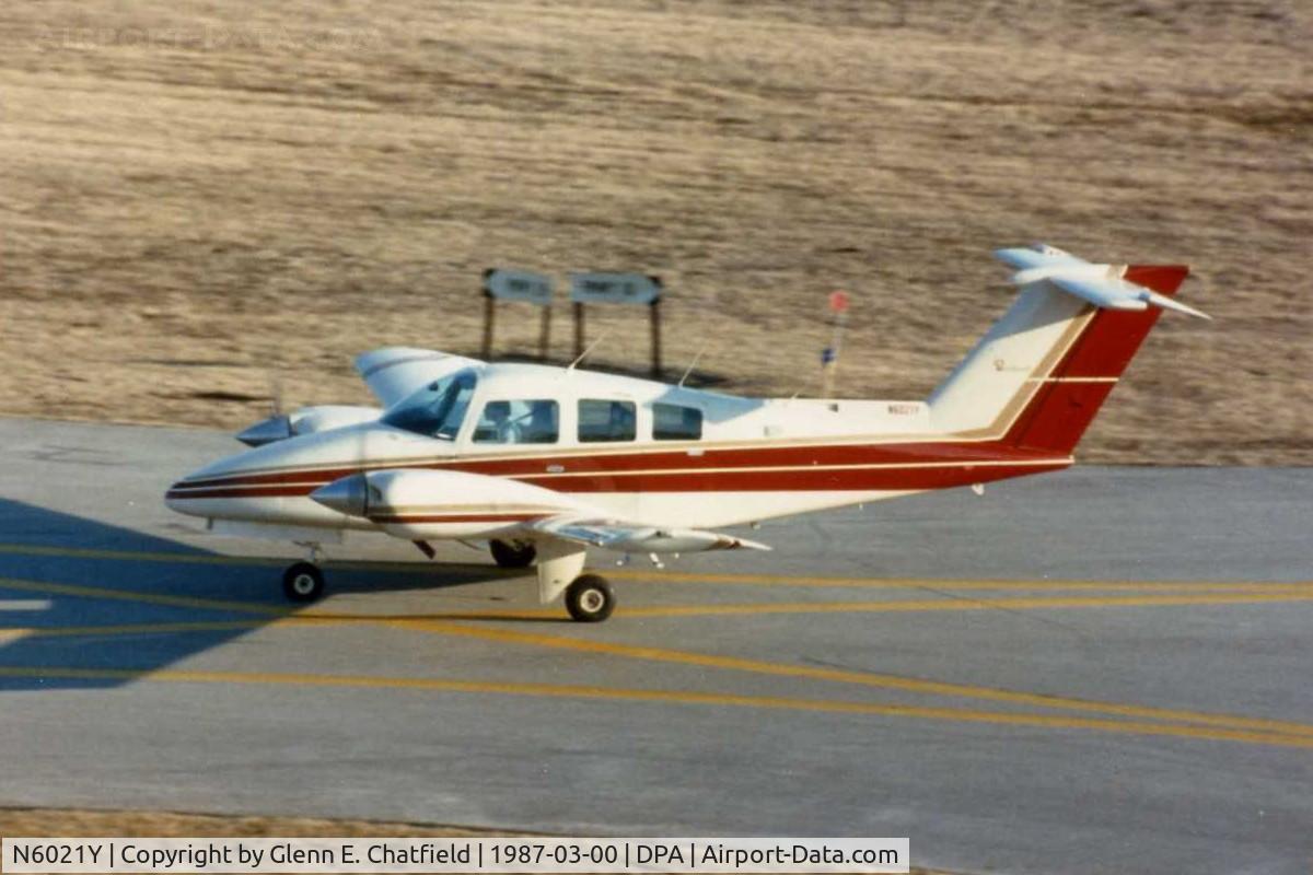 N6021Y, Beech 76 Duchess Duchess C/N unknown, Photo taken for aircraft recognition training.  Ex-N6021Y, Beech Duchess