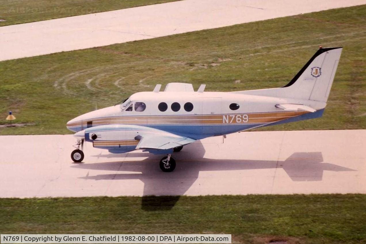 N769, Beech 65-A90 C/N LJ185, Photo taken for aircraft recognition training.  Beech King Air 90 taxiing by the control tower