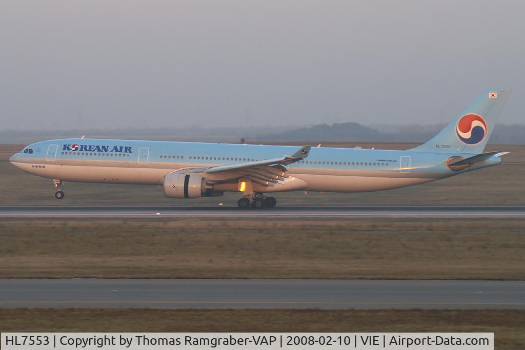 HL7553, 1999 Airbus A330-323 C/N 267, Korean Air Airbus A330-300