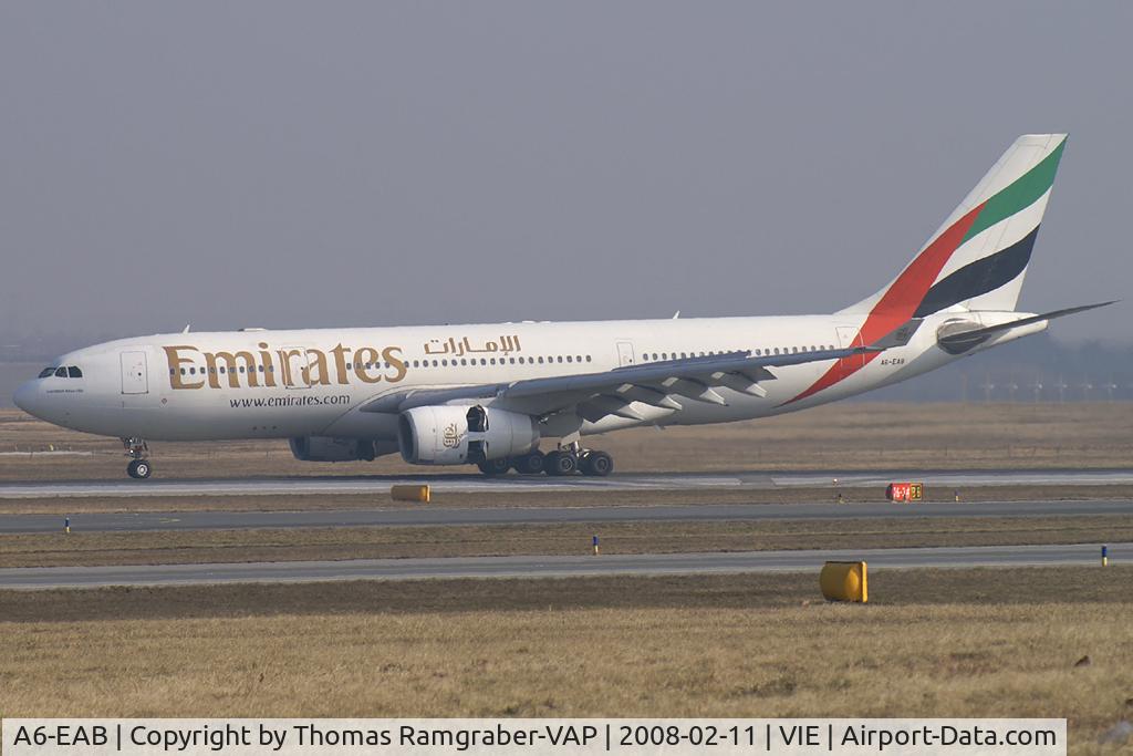 A6-EAB, 2000 Airbus A330-243 C/N 365, Emirates Airbus A330-200