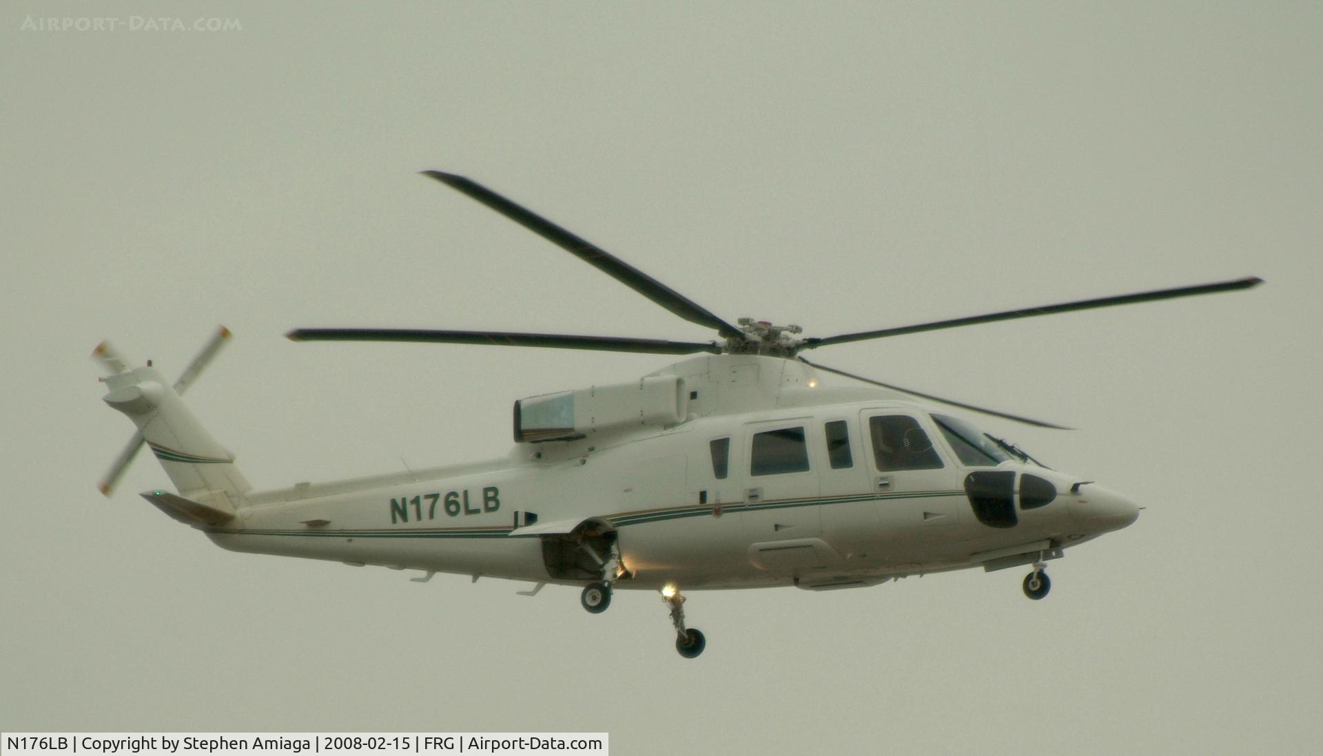 N176LB, 1988 Sikorsky S-76B C/N 760342, Short Final for 19