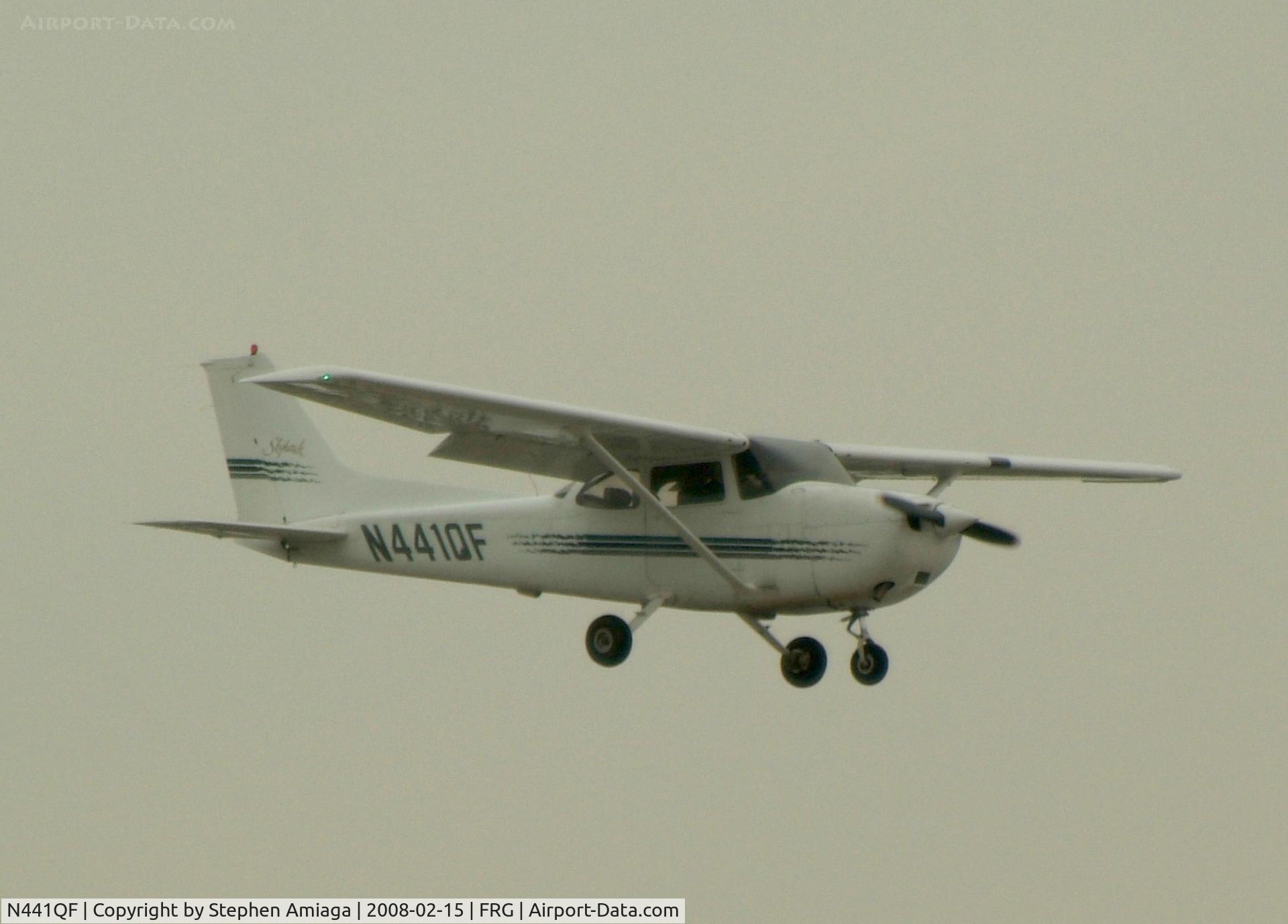N441QF, 1997 Cessna 172R C/N 17280278, Short Final for 19