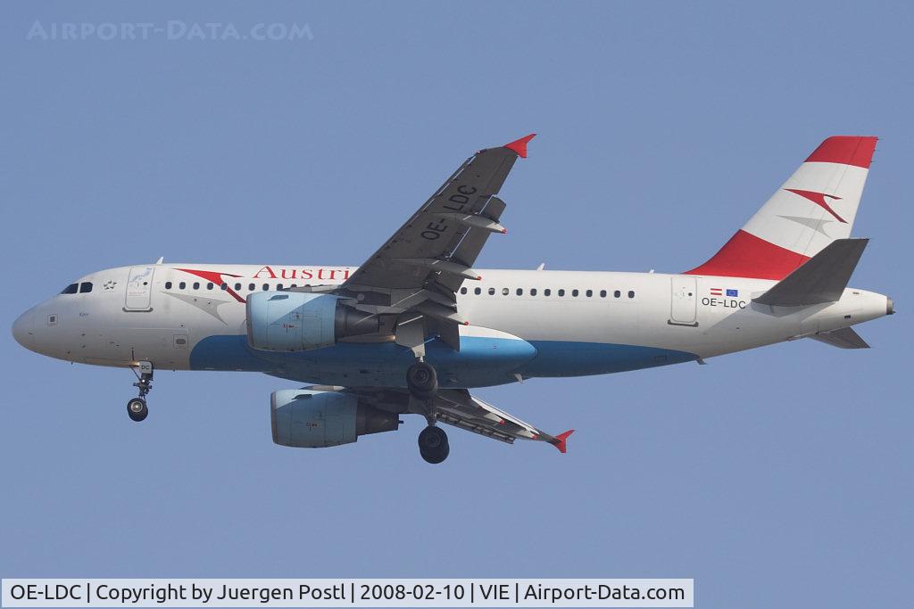 OE-LDC, 2004 Airbus A319-112 C/N 2262, Airbus Industries A319-112