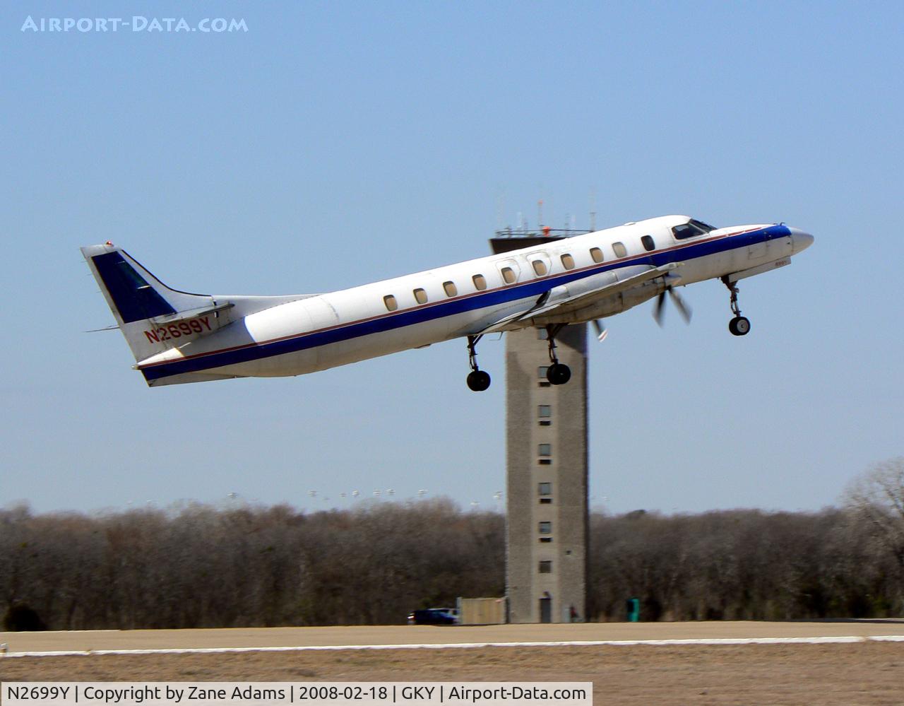 N2699Y, 1986 Fairchild SA-227AC Metro III C/N AC-666, Takeoff from Arlington Municipal