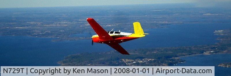 N729T, 1964 Beech S35 Bonanza C/N D-7690, Over Lake Palestine, TX