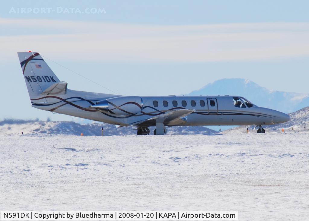 N591DK, 2001 Cessna 560 C/N 560-0591, Position and Hold for 17L.