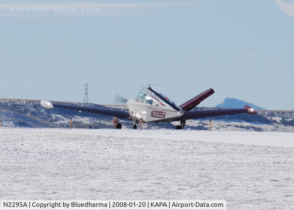 N2295A, 1969 Beech V35A Bonanza C/N D-9039, Takeoff on 17L.