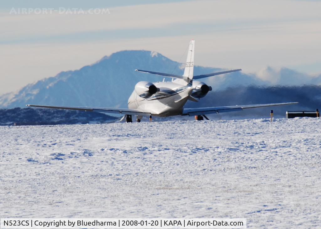 N523CS, 2004 Cessna 560XLS Citation Excel C/N 560-5507, Takeoff on 17L. Pikes Peak in the distance.