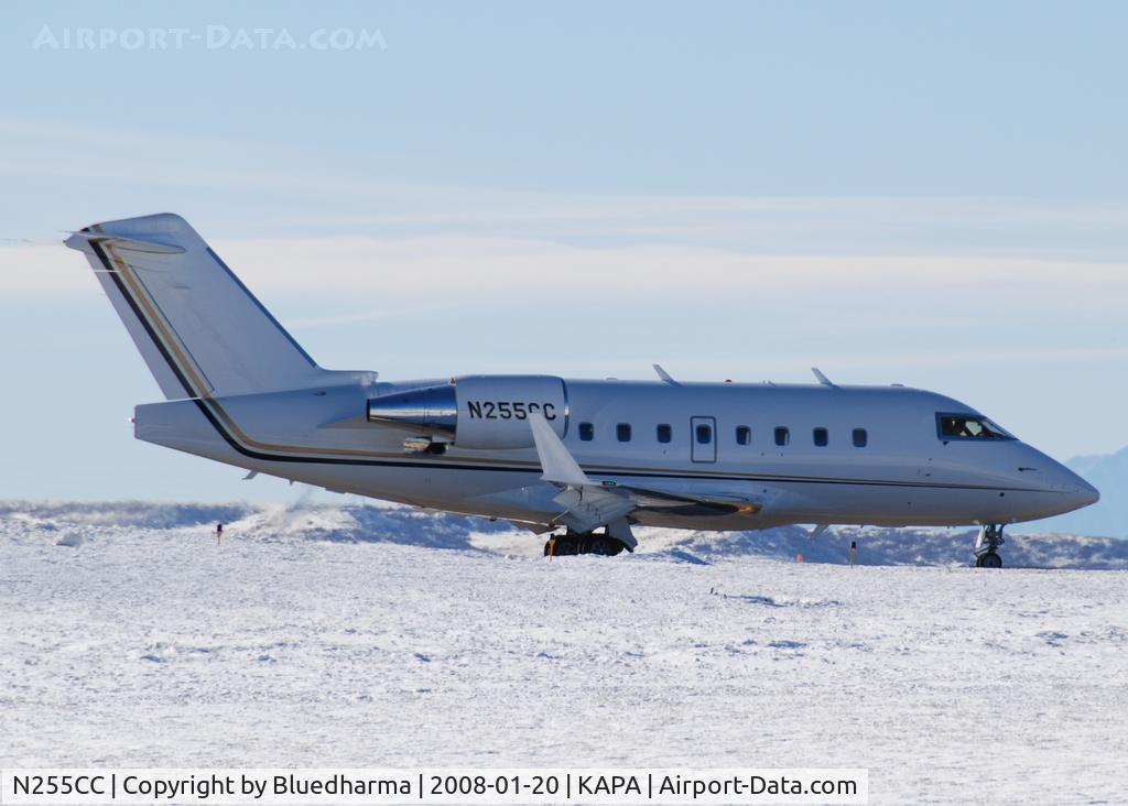 N255CC, 1995 Canadair Challenger 604 (CL-600-2B16) C/N 5302, Position and Hold for 17L.