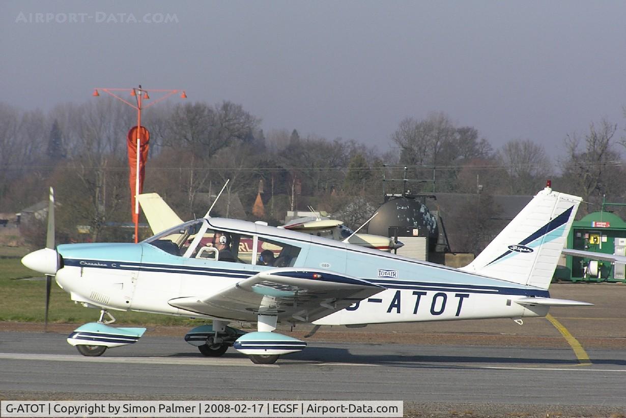 G-ATOT, 1966 Piper PA-28-180 Cherokee C C/N 28-3061, Cherokee 180C about to depart Conington