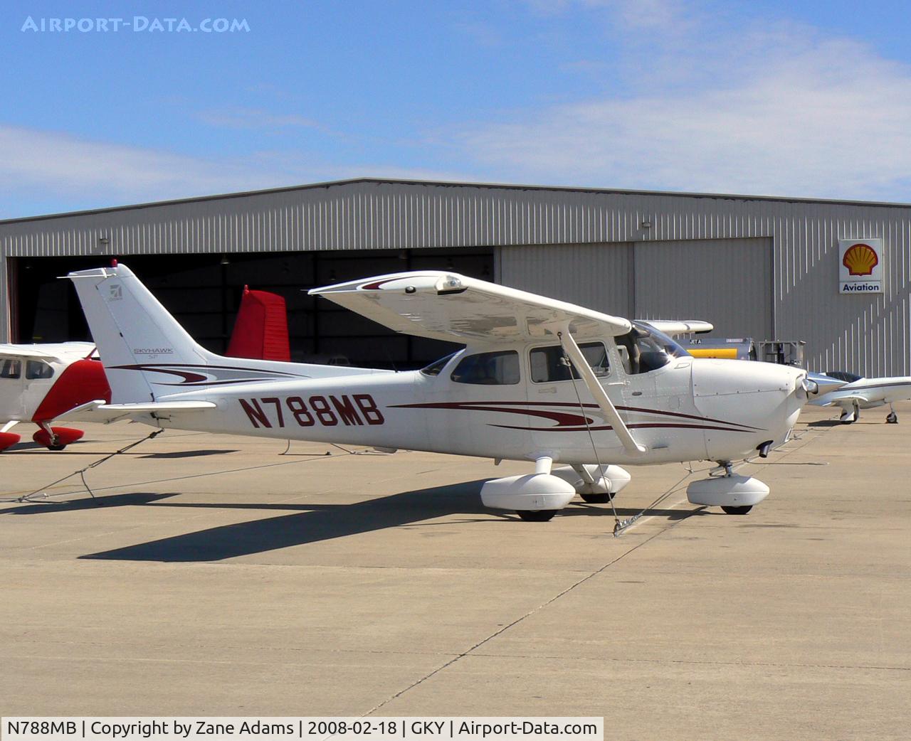 N788MB, 2005 Cessna 172S C/N 172S9963, At Arlington Municipal