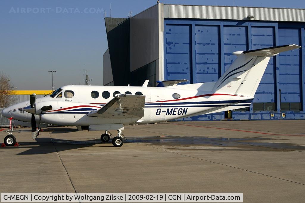 G-MEGN, 1995 Beech B200 Super King Air King Air C/N BB-1518, visitor
