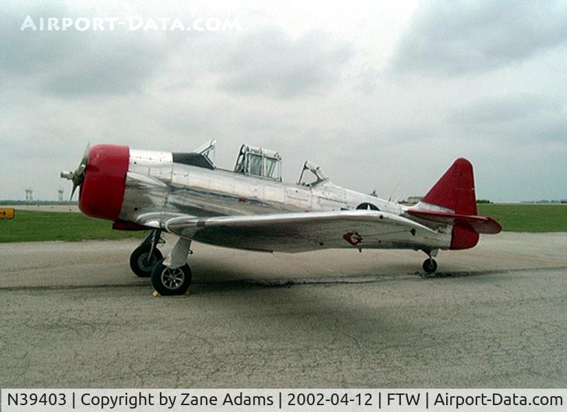 N39403, North American SNJ-5 Texan C/N 88-15838, At the Vintage Flying Museum