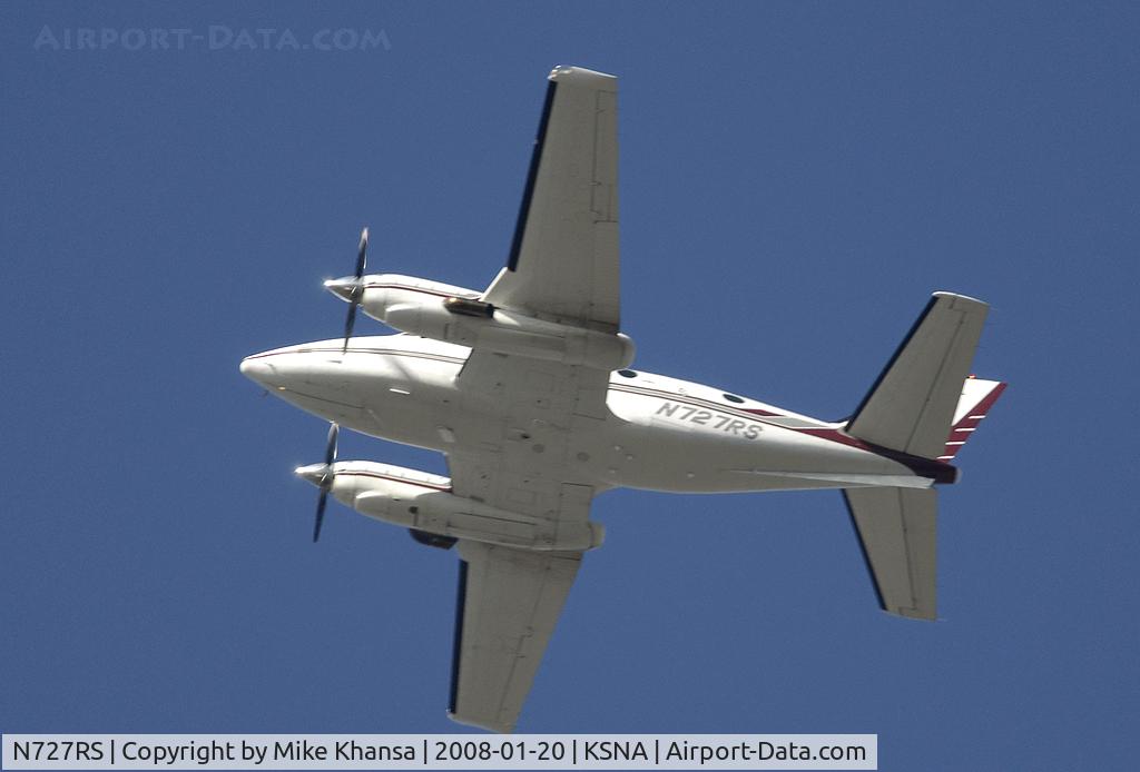 N727RS, 1981 Beech B100 King Air C/N BE-112, B100 positive climb