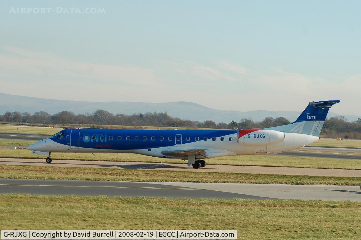 G-RJXG, 2001 Embraer EMB-145EP (ERJ-145EP) C/N 145390, BMI - Taxiing