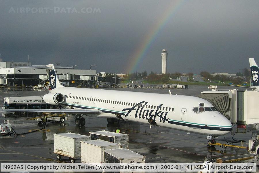 N962AS, 1992 McDonnell Douglas MD-83 (DC-9-83) C/N 53076, Alaska Airlines