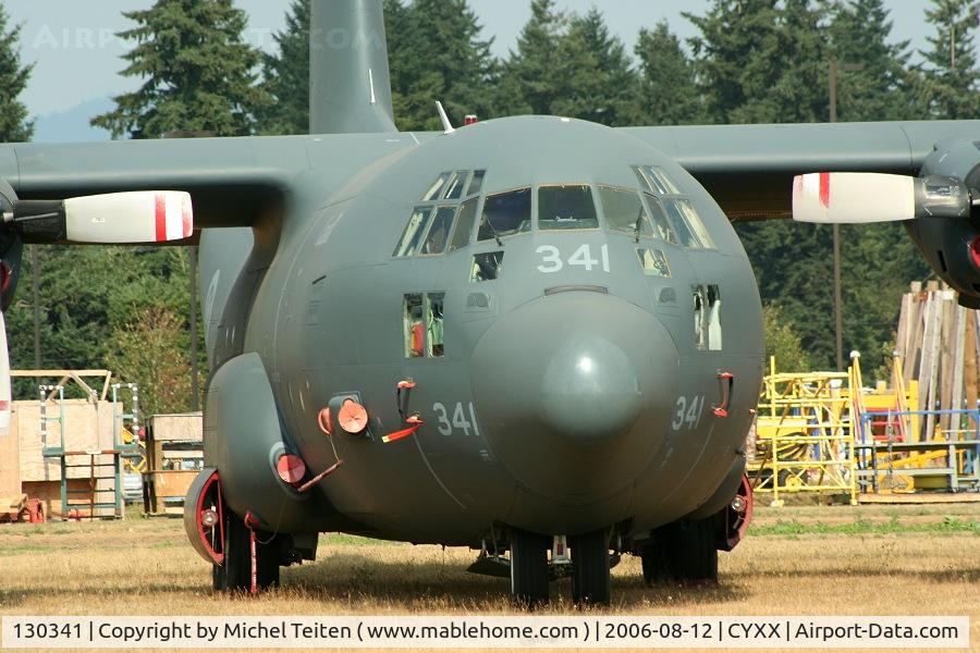 130341, 1989 Lockheed KCC-130H Hercules C/N 382-5200, Canada Air Force under maintenance by Cascade Aerospace