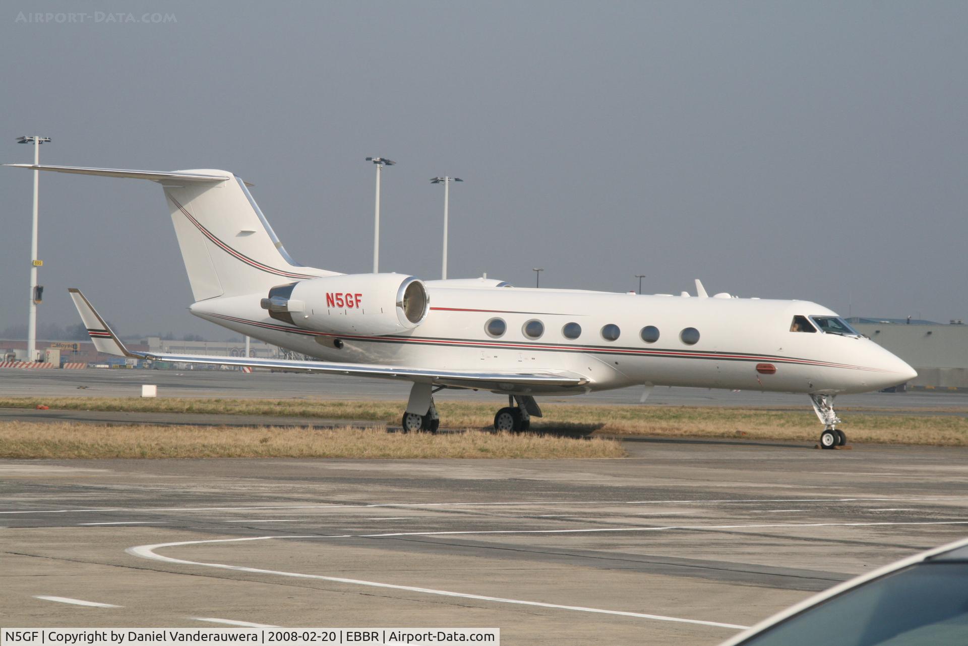 N5GF, 1995 Gulfstream Aerospace G-IV C/N 1277, parked on General Aviation apron