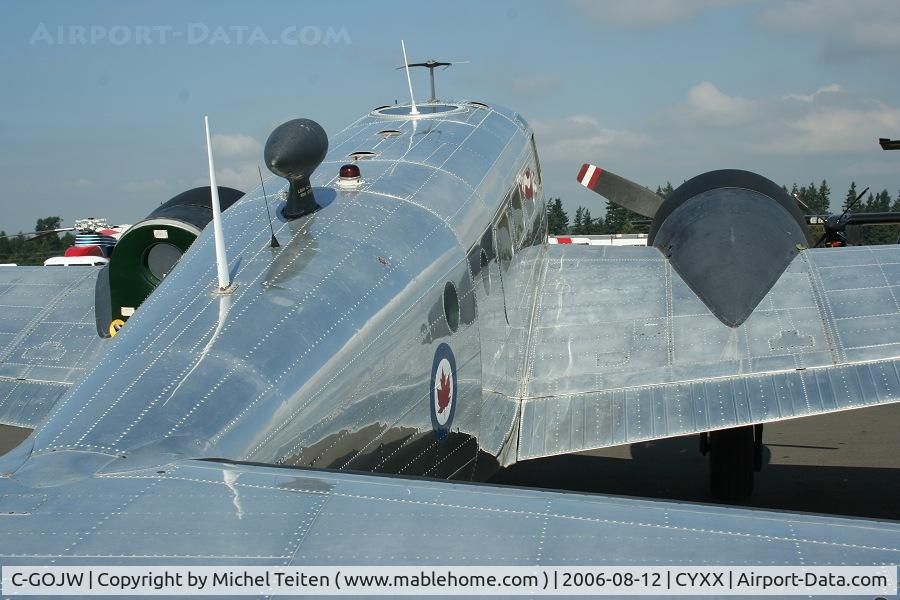 C-GOJW, 1952 Beech Expeditor 3NM C/N CA-109, Wow !