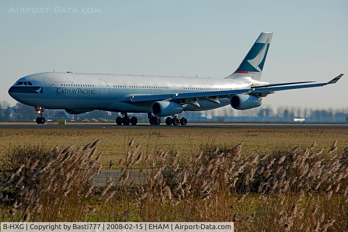 B-HXG, 1998 Airbus A340-313 C/N 208, backlight