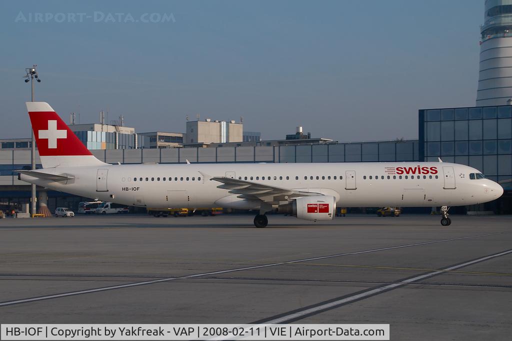 HB-IOF, 1995 Airbus A321-111 C/N 541, Swiss Airbus 321