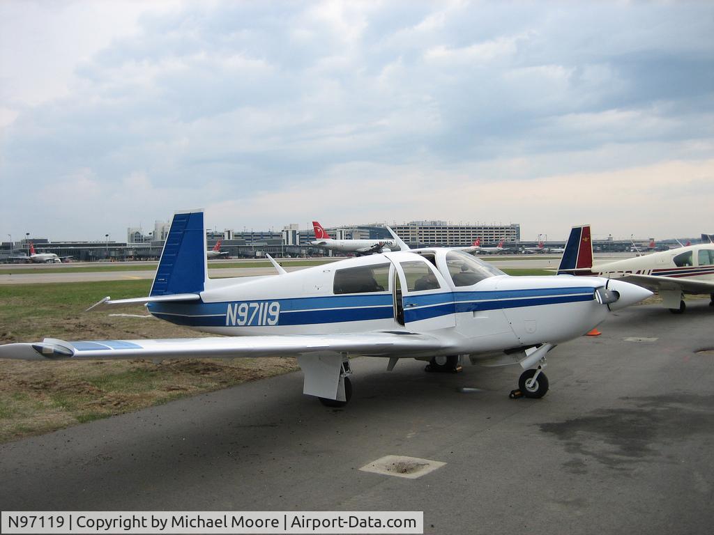 N97119, 1981 Mooney M20K C/N 25-0503, 1981 Mooney M20K