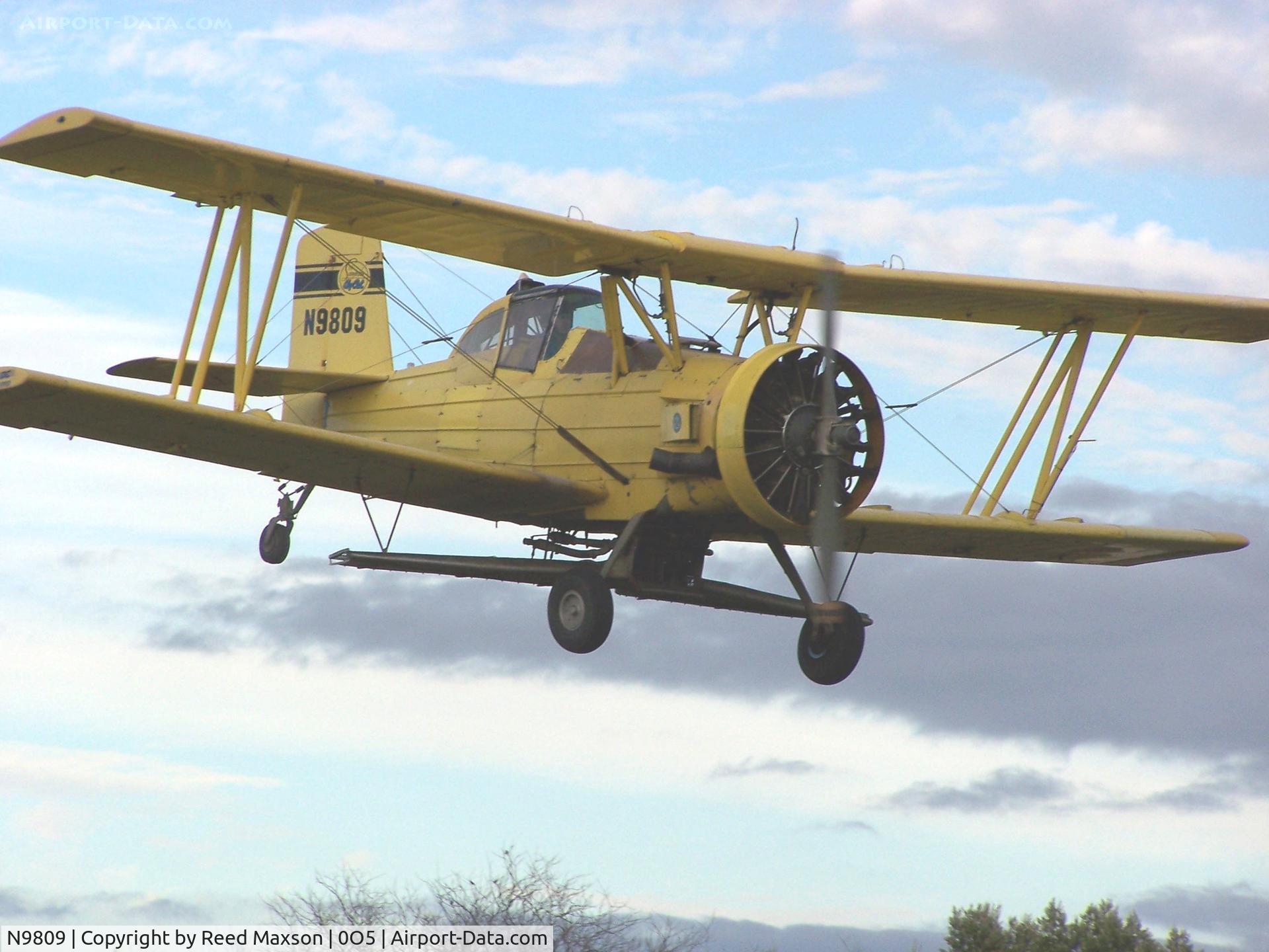 N9809, 1974 Grumman-Schweizer G-164A C/N 1270, On final at 0o5 (Davis, CA)