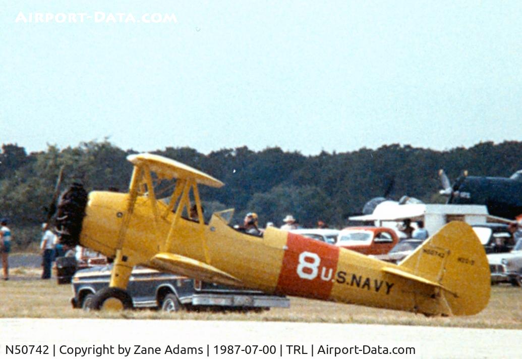 N50742, 1942 Boeing A75 C/N 75-3870, Stearman at Terrell Airshow