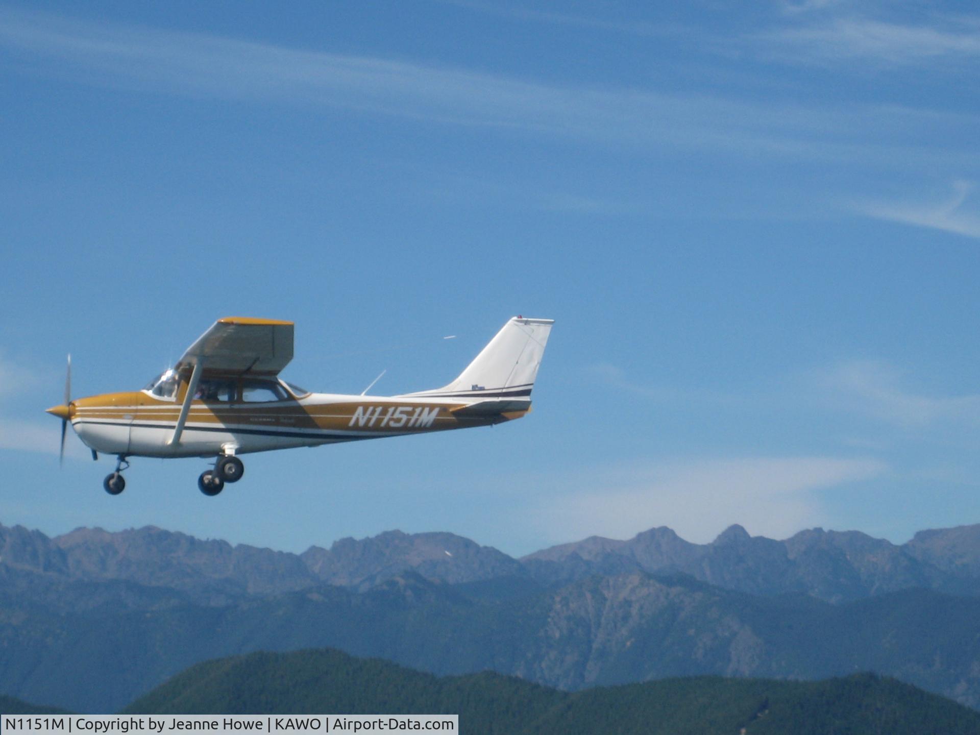 N1151M, 1970 Cessna 172L C/N 17259451, Flying to Hoquiam, WA
