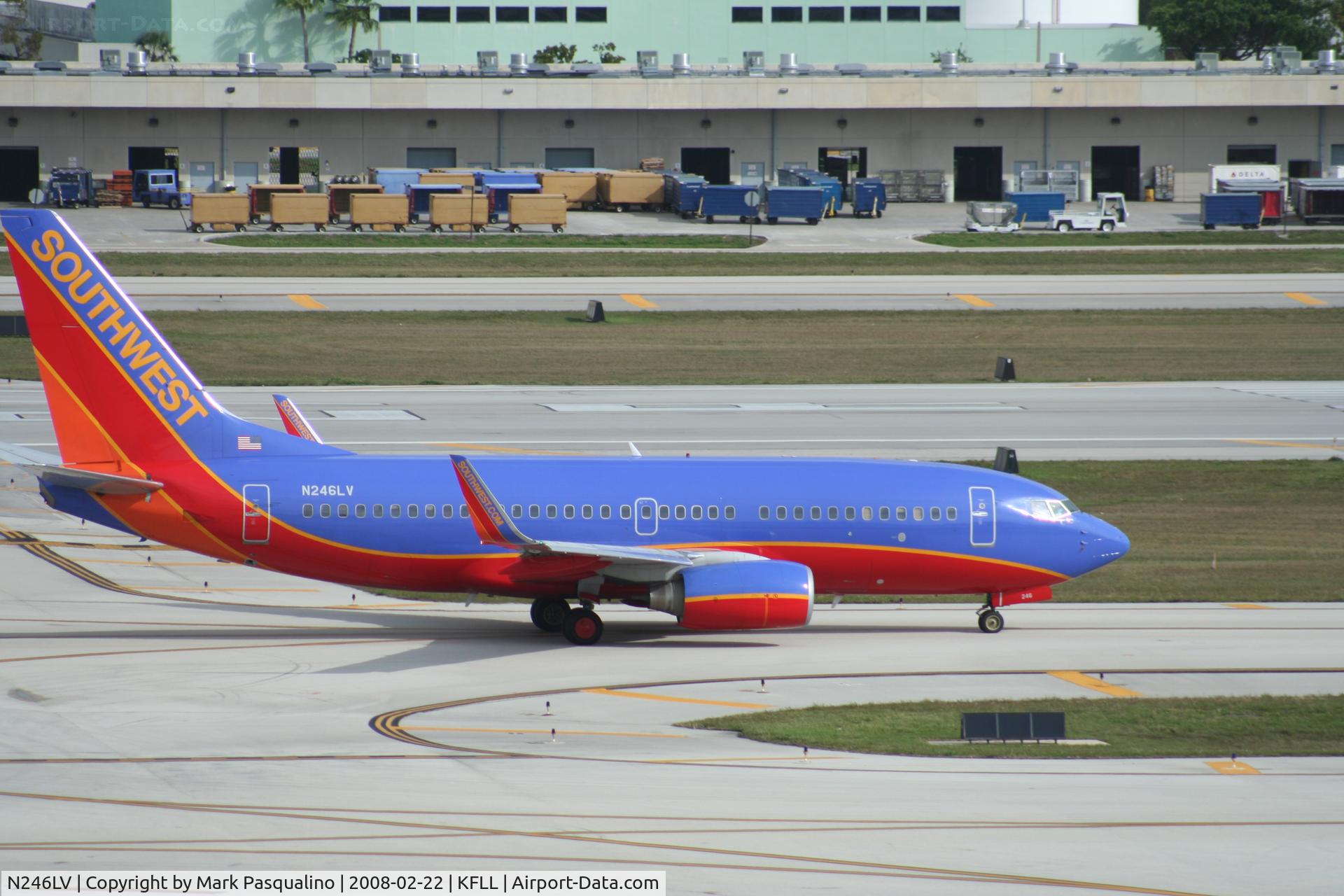 N246LV, 2006 Boeing 737-7H4 C/N 32507, Boeing 737-700