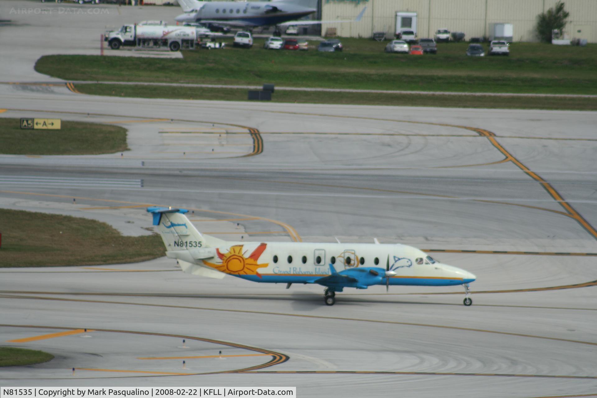 N81535, 1995 Beech 1900D C/N UE-147, Beech 1900D