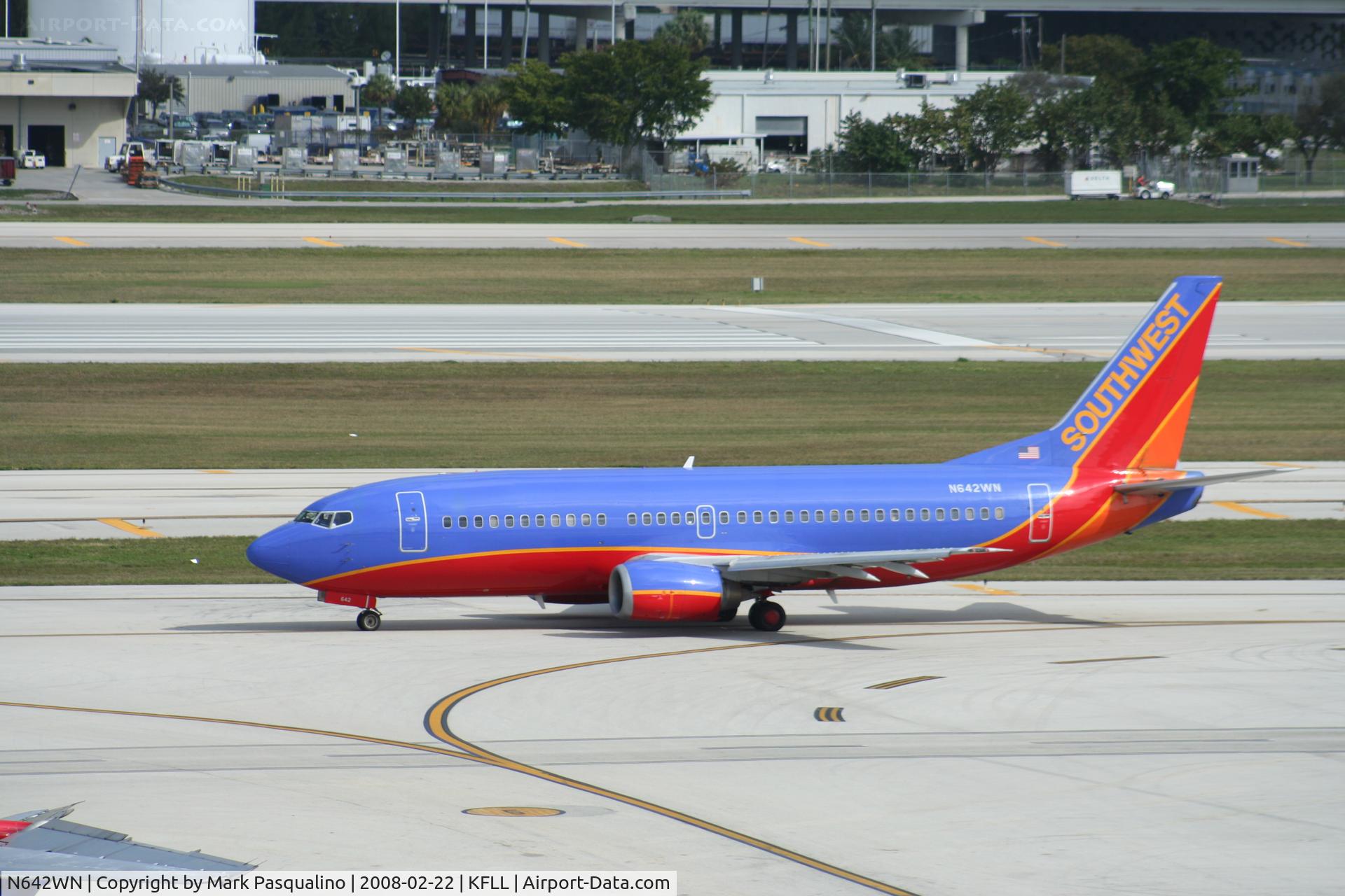 N642WN, 1997 Boeing 737-3H4 C/N 27715, Boeing 737-300