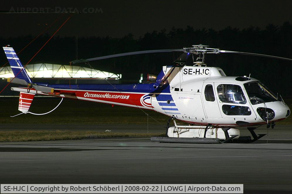 SE-HJC, 1986 Aerospatiale AS-350B-2 Ecureuil C/N 1940, Nightstop in LOWG