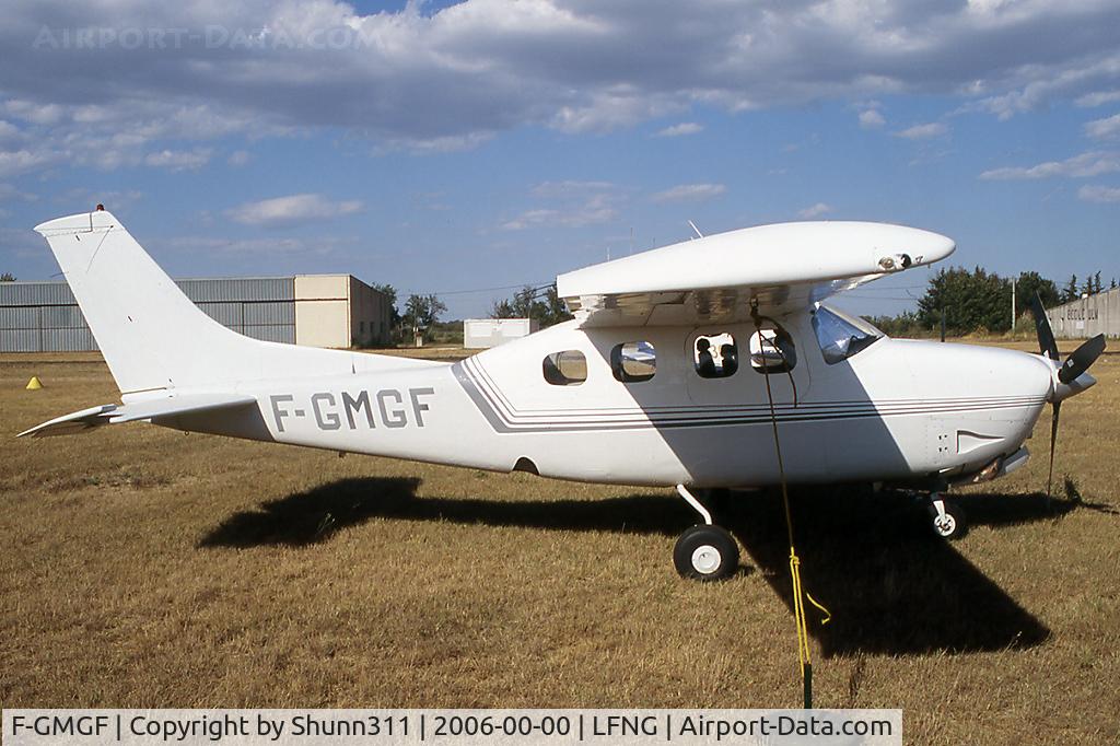 F-GMGF, 1979 Cessna P210N Pressurised Centurion C/N P210-00253, Parked here...