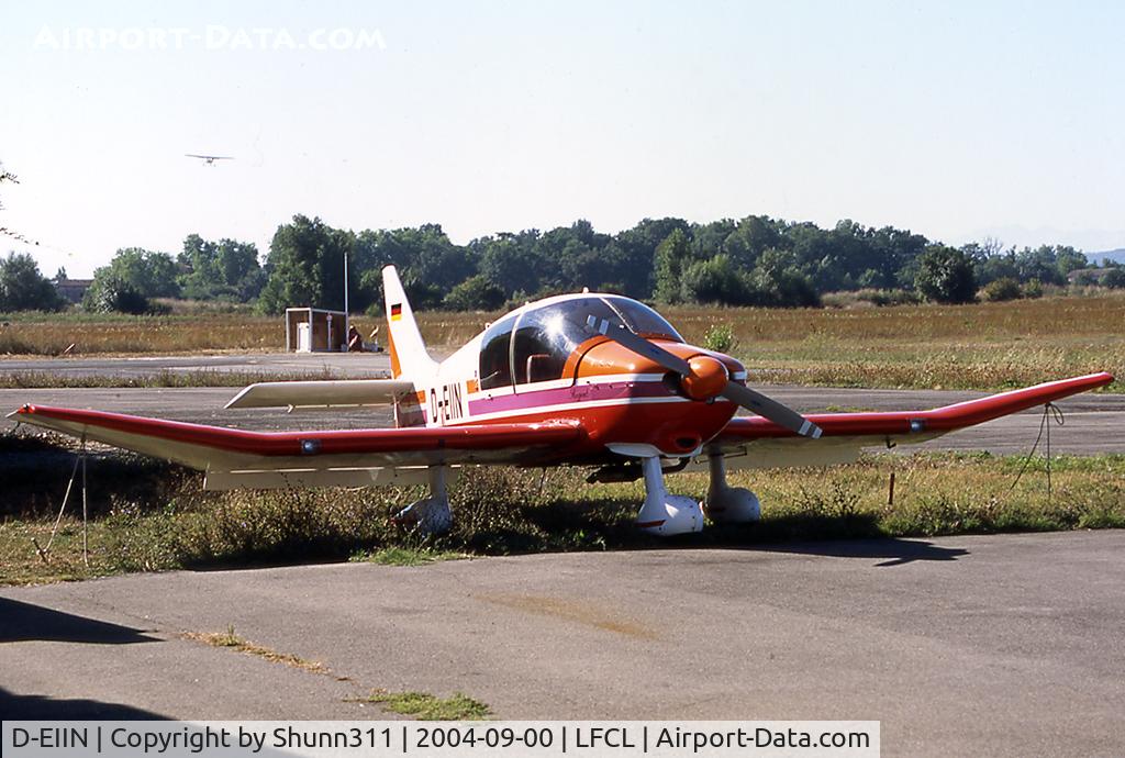 D-EIIN, Robin DR-400-140B Major C/N 935, Parked in the grass in front of the maintenance hangard...