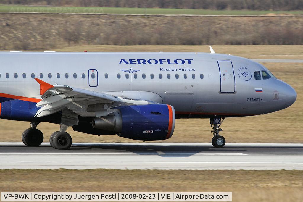 VP-BWK, 2004 Airbus A319-111 C/N 2222, 2004 Airbus A319-111