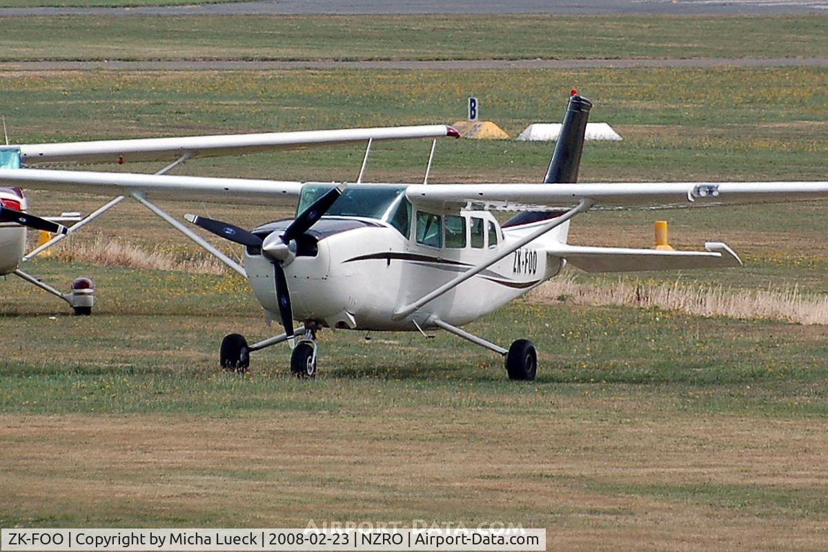 ZK-FOO, Cessna 207 C/N 20700075, At Rotorua