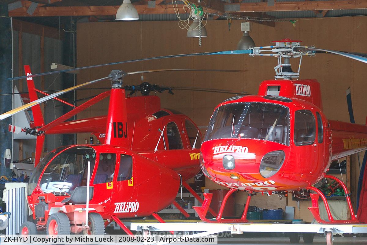 ZK-HYD, Aerospatiale AS-350D AStar Mk3 C/N 1258, ZK-HYD and ZK-IBJ