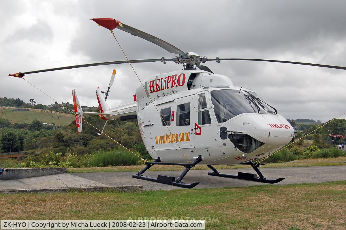 ZK-HYO, Aerospatiale AS-350D AStar Mk3 C/N 1186, At Whakarewarewa in Rotorua