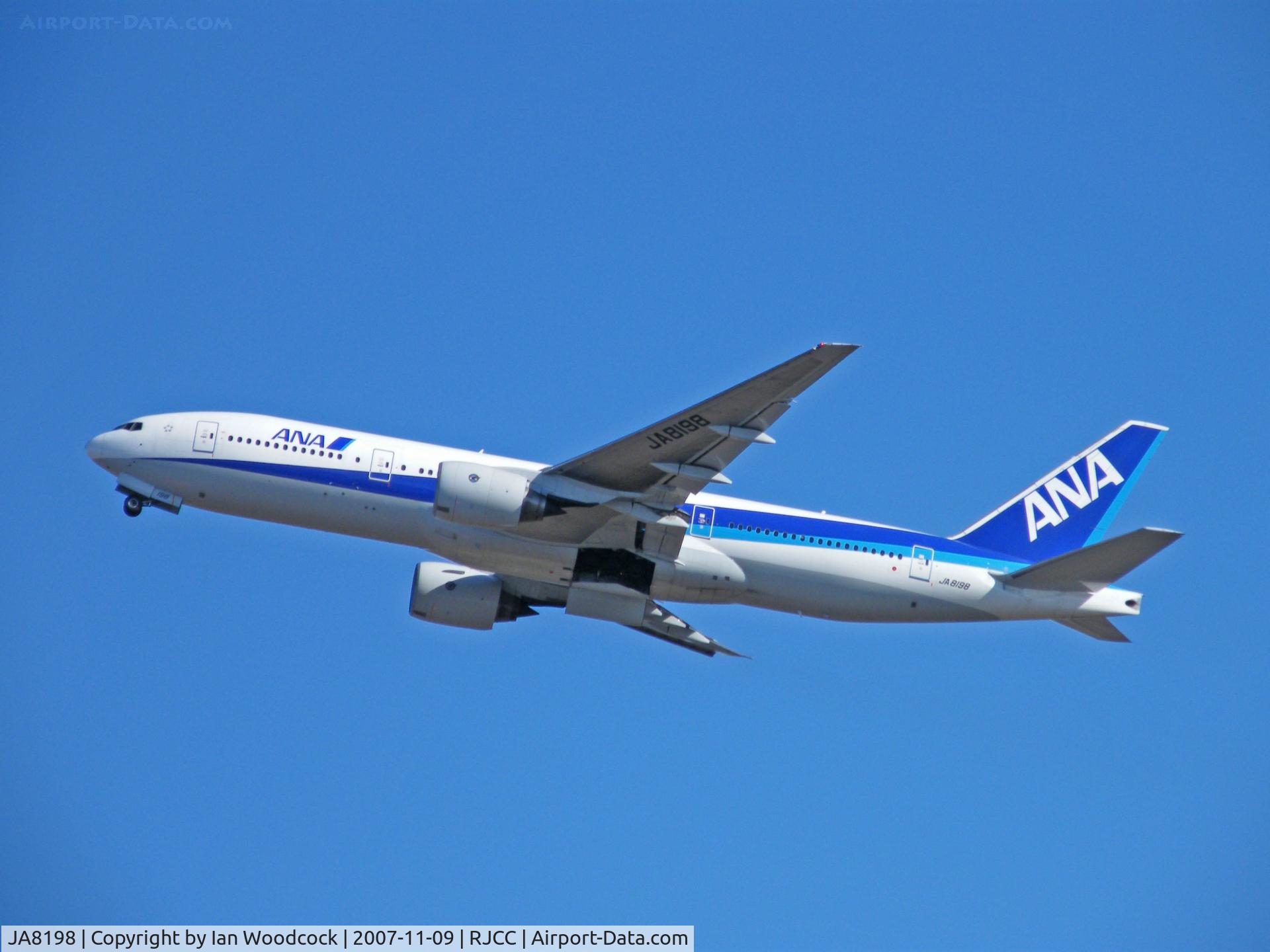 JA8198, 1995 Boeing 777-281 C/N 27028, Boeing 777-281/All Nippon Airways/Chitose