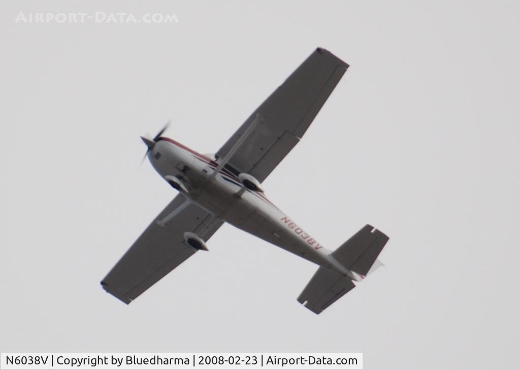 N6038V, 2006 Cessna 182T Skylane C/N 18281832, Flying over Columbine High School.