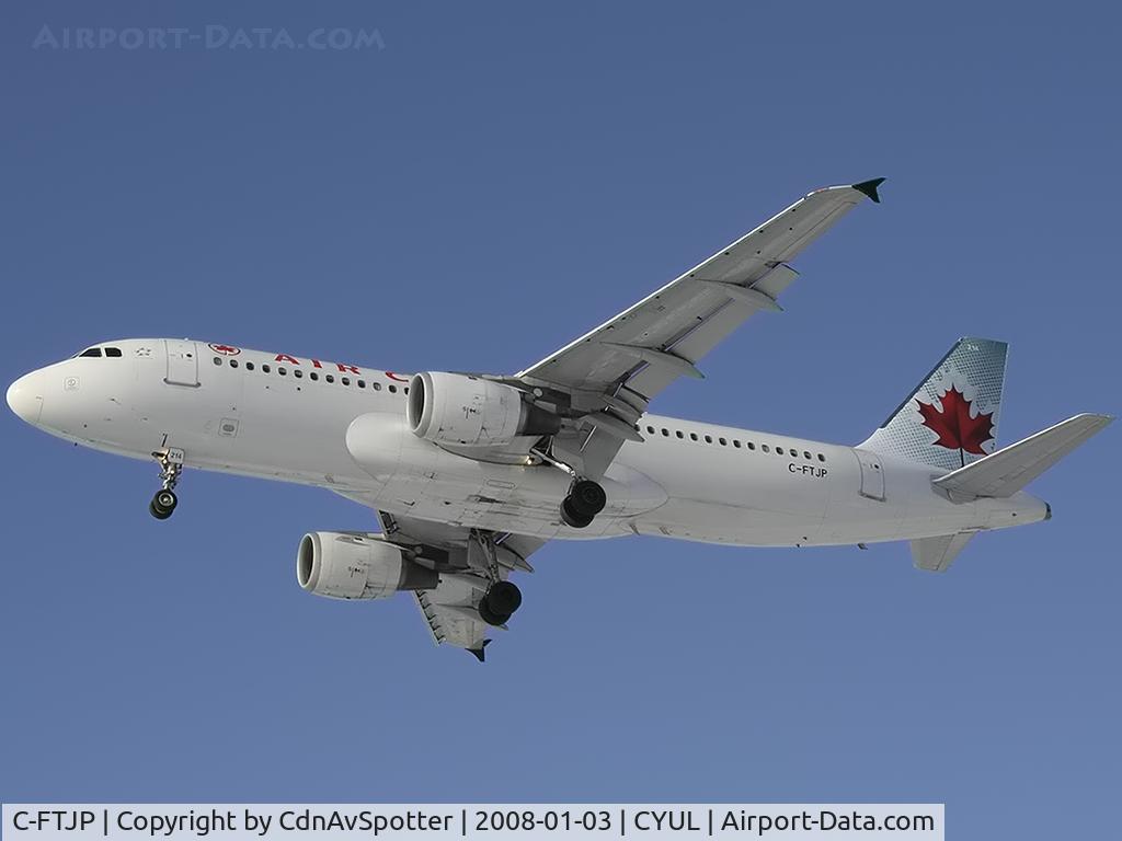 C-FTJP, 1991 Airbus A320-211 C/N 233, On short final for runway 24R