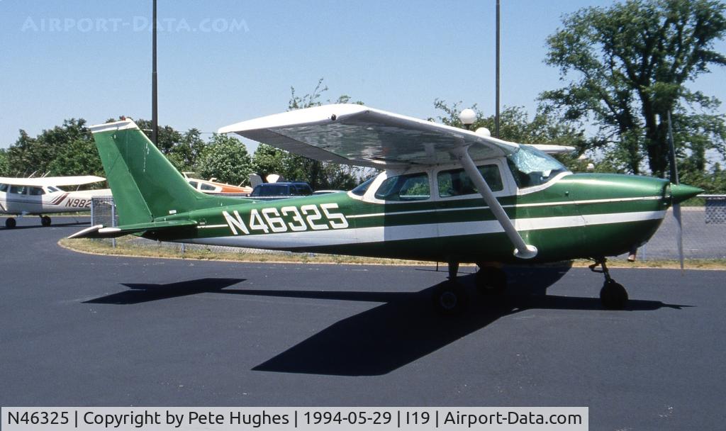 N46325, 1968 Cessna 172K Skyhawk C/N 17257188, N46325 Cessna 172 at Greene County OH