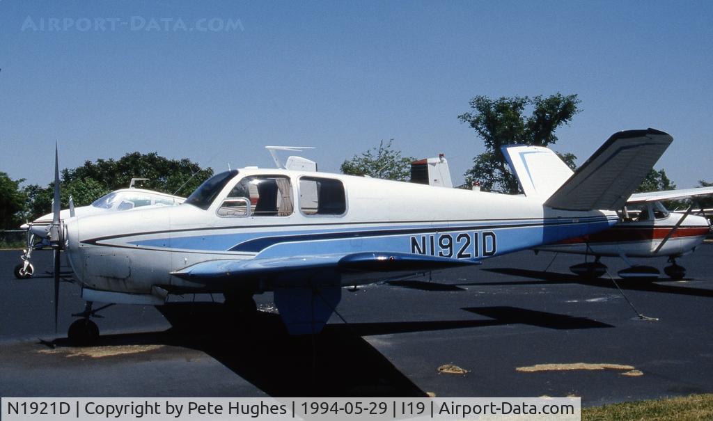 N1921D, 1952 Beech C35 Bonanza C/N D-3193, N1921D Bonanza at Grene County OH