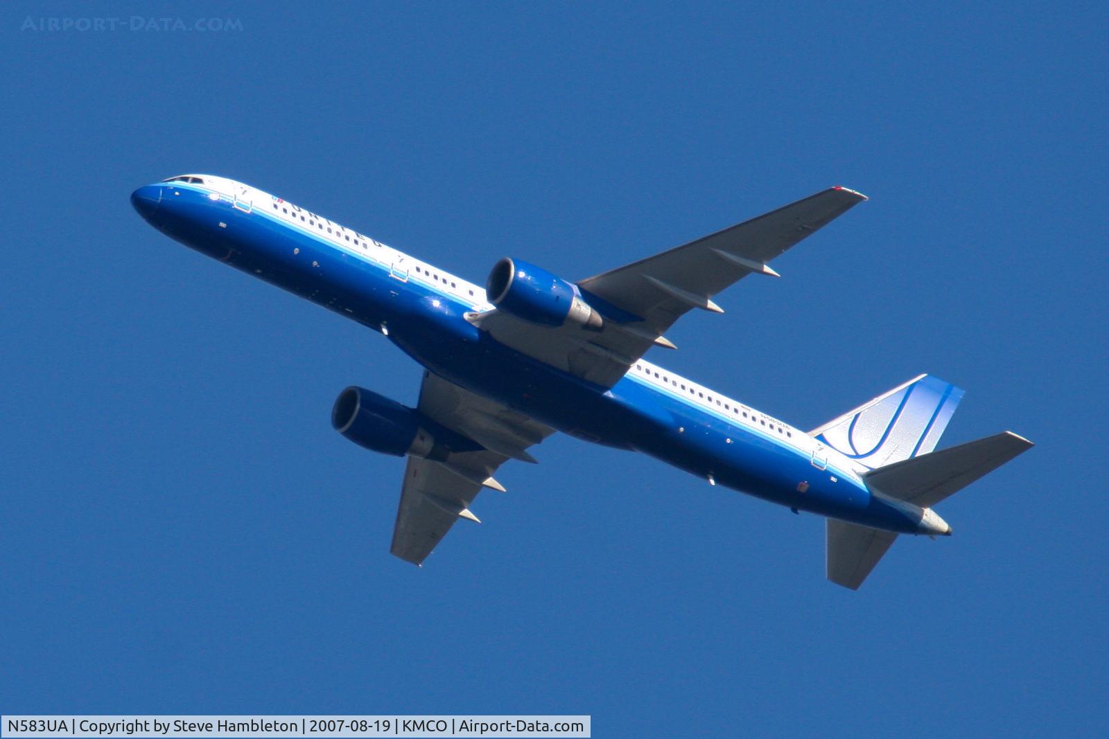 N583UA, 1993 Boeing 757-222 C/N 26705, Climbing out of Orlando